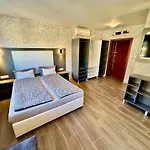 Todorini Kuli Apartmán