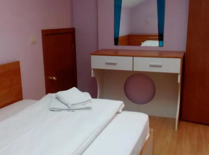 Todorini Kuli Apartment *