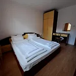 Todorini Kuli * Bansko
