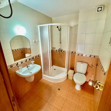 Todorini Kuli בנסקו