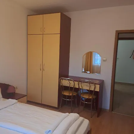 Todorini Kuli Bansko