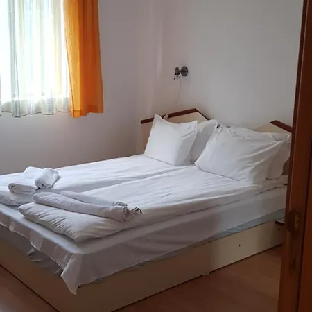 Todorini Kuli Bansko