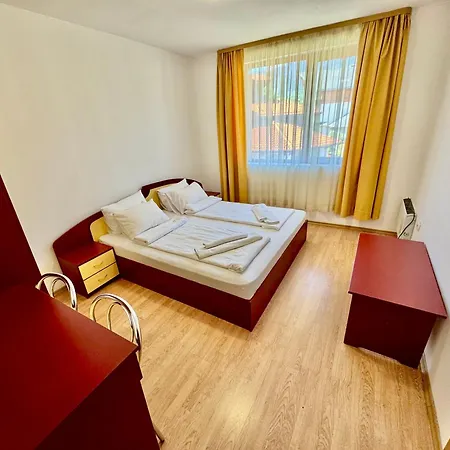 Διαμέρισμα Todorini Kuli