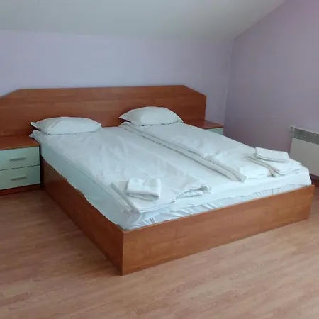 Todorini Kuli Apartment *