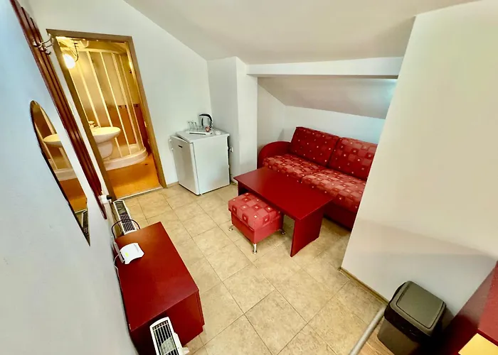 Todorini Kuli * בנסקו